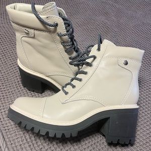 Marc Fisher ankle boots